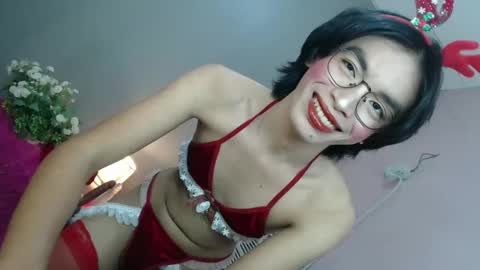 Snapshot of urlovely_ariana chatting on December 20, 2024, 11:10 am Ariana online show from December 20, 2024, 11:10 am