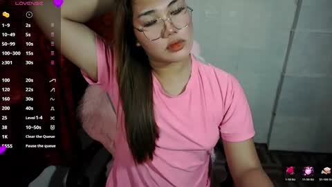 Dianne3 online show from March 12, 2026, 10:10 am