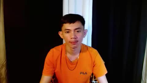 urlover_boy online show from September 11, 2025, 5:07 am