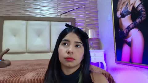 Love online show from December 3, 2025, 9:35 pm