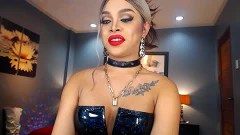 Snapshot of urmajestytyra chatting on January 19, 2025, 12:28 am UrMajestyTyra online show from January 19, 2025, 12:28 am