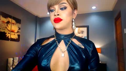 Snapshot of urmajestytyra chatting on January 24, 2025, 12:31 am UrMajestyTyra online show from January 24, 2025, 12:31 am