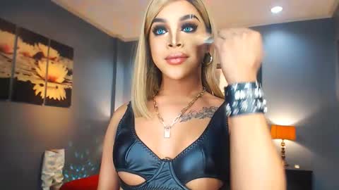 Snapshot of urmajestytyra chatting on February 22, 2025, 10:07 am UrMajestyTyra online show from February 22, 2025, 10:07 am