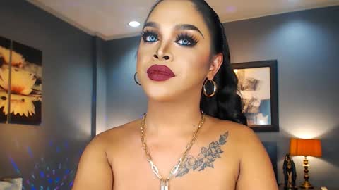 Snapshot of urmajestytyra chatting on March 1, 2025, 3:32 am UrMajestyTyra online show from March 1, 2025, 3:32 am