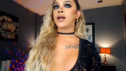 Snapshot of urmajestytyra chatting on September 15, 2025, 1:38 am UrMajestyTyra online show from September 15, 2025, 1:38 am