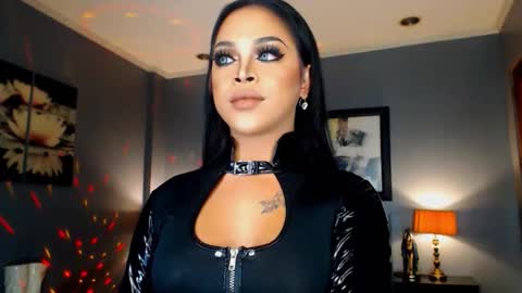 Snapshot of urmajestytyra chatting on September 17, 2025, 2:13 am UrMajestyTyra online show from September 17, 2025, 2:13 am