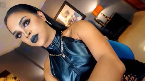 Snapshot of urmajestytyra chatting on October 13, 2025, 2:00 am UrMajestyTyra online show from October 13, 2025, 2:00 am