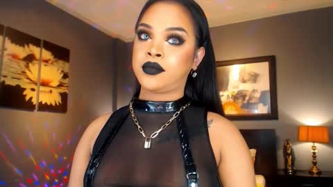 UrMajestyTyra online show from March 22, 2026, 1:20 am