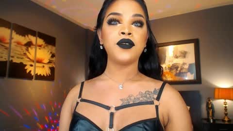 UrMajestyTyra online show from April 10, 2026, 2:06 am