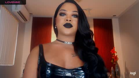 Snapshot of urmajestytyra chatting on June 2, 2026, 2:02 am UrMajestyTyra online show from June 2, 2026, 2:02 am