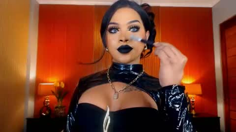 Snapshot of urmajestytyra chatting on July 6, 2026, 12:51 am UrMajestyTyra online show from July 6, 2026, 12:51 am