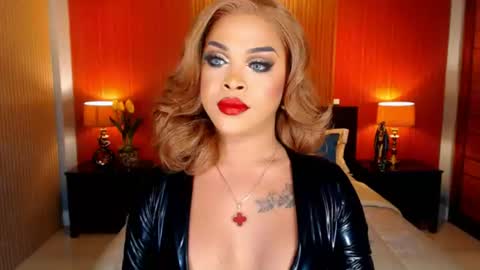 Snapshot of urmajestytyra chatting on July 13, 2026, 1:52 am UrMajestyTyra online show from July 13, 2026, 1:52 am