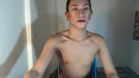 Snapshot of urnaughty_navea18 chatting on February 20, 2025, 2:07 am Navea online show from February 20, 2025, 2:07 am