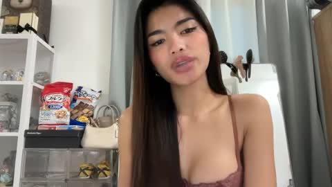 urnaughtyasianprincessjam online show from June 18, 2026, 9:14 am