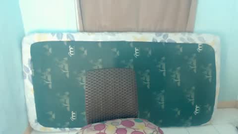 Snapshot of urpinaymica69 chatting on December 2, 2024, 11:29 pm mica online show from December 2, 2024, 11:29 pm