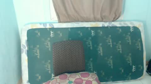 Snapshot of urpinaymica69 chatting on December 9, 2024, 12:08 pm mica online show from December 9, 2024, 12:08 pm