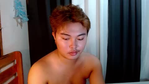 Snapshot of urpinoyjohnx chatting on September 15, 2025, 1:33 pm urpinoyjohnx online show from September 15, 2025, 1:33 pm