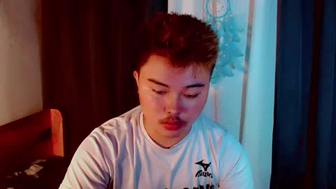 urpinoyjohnx online show from October 26, 2025, 12:11 pm