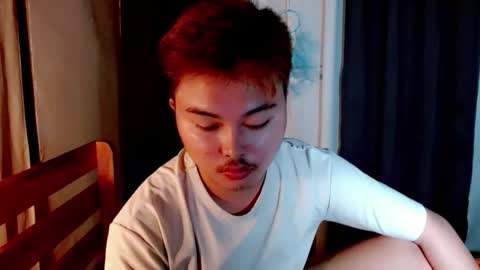 urpinoyjohnx online show from November 1, 2025, 2:19 pm