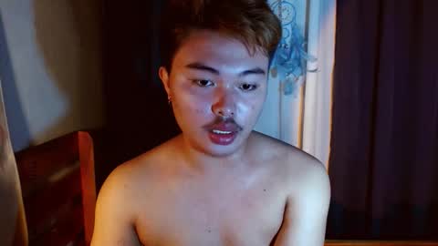 urpinoyjohnx online show from November 7, 2025, 11:10 am