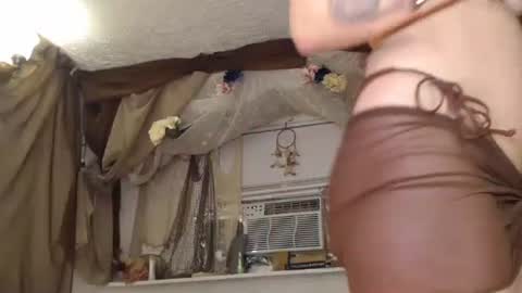 Maxi Mills . My Orgasm is in your hands Private is Open online show from October 4, 2025, 2:53 am