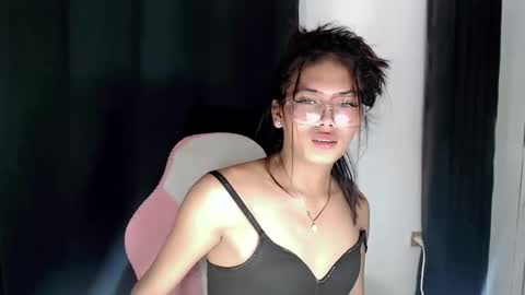 Snapshot of ursexy_diamondcum chatting on March 9, 2026, 3:49 pm RAZ online show from March 9, 2026, 3:49 pm