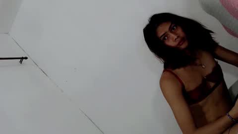 Snapshot of ursexy_diamondcum chatting on March 24, 2026, 10:09 am RAZ online show from March 24, 2026, 10:09 am