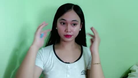 Snapshot of ursweet_athisa18 chatting on March 5, 2026, 10:44 am Athisa online show from March 5, 2026, 10:44 am