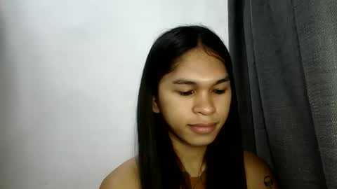 ursweet_zeviixx online show from February 8, 2026, 11:57 am