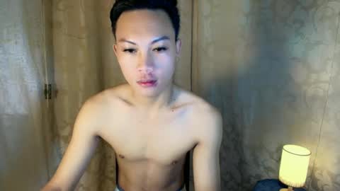Snapshot of ursweetfucker_kimeya69 chatting on February 23, 2026, 6:11 am ursweetfucker_kimeya69 online show from February 23, 2026, 6:11 am