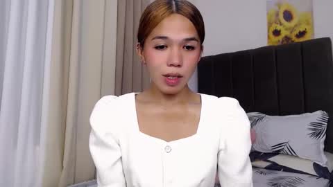 CHESCA online show from December 22, 2024, 3:55 pm