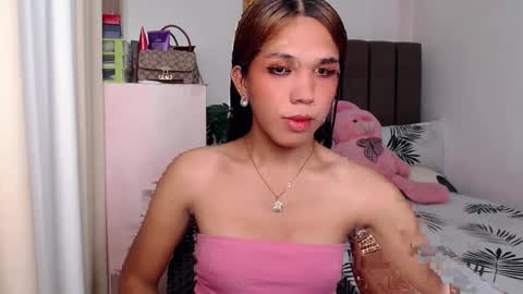 CHESCA online show from January 28, 2025, 9:51 am