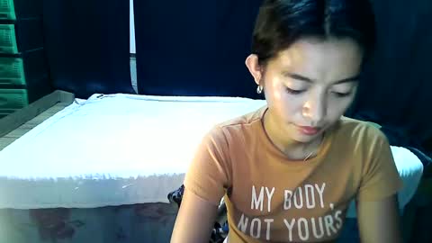 urtinypinay online show from January 9, 2025, 4:30 am