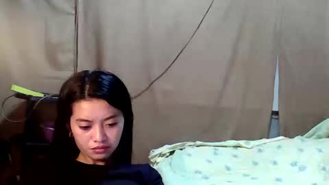 urtinypinay online show from October 29, 2025, 1:30 am