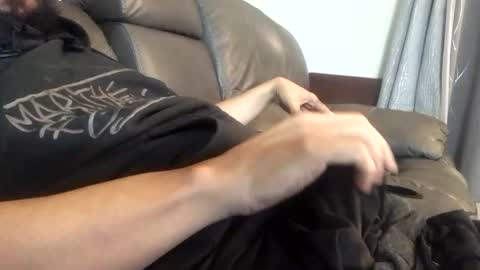 Snapshot of urwelkum chatting on March 22, 2026, 5:33 am urwelkum online show from March 22, 2026, 5:33 am