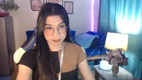 Ashley Kate Mateo Gray online show from January 6, 2025, 10:57 am