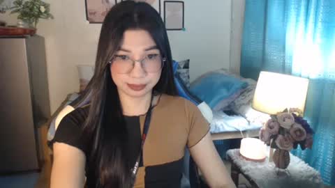 Ashley Kate Mateo Gray online show from February 4, 2025, 10:43 am