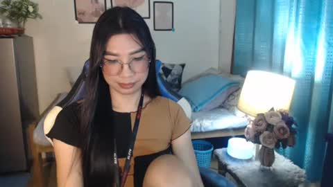 Ashley Kate Mateo Gray online show from February 12, 2025, 8:59 am