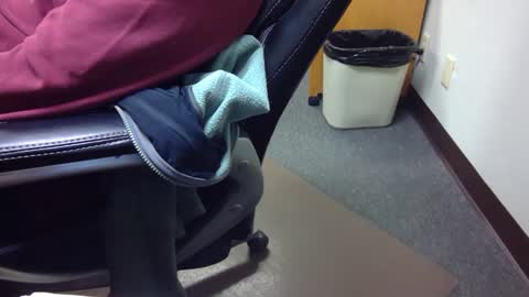 useemie online show from December 20, 2024, 8:55 pm