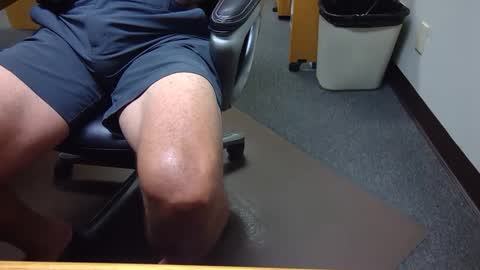 useemie online show from September 10, 2025, 9:48 pm