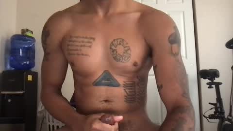 usermaneee589 online show from September 16, 2025, 5:25 pm