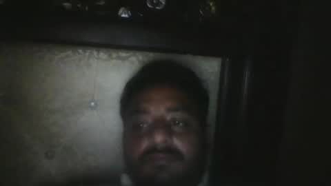 Snapshot of usman184 chatting on October 22, 2025, 8:41 pm Mian184 online show from October 22, 2025, 8:41 pm