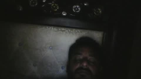 Snapshot of usman184 chatting on October 26, 2025, 7:42 pm Mian184 online show from October 26, 2025, 7:42 pm