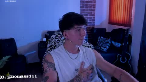Snapshot of usserrivera chatting on April 2, 2026, 10:40 pm rivera online show from April 2, 2026, 10:40 pm