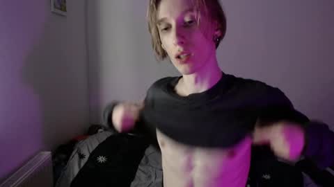 Excuse me online show from December 12, 2024, 4:26 am