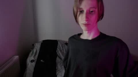 Excuse me online show from December 18, 2024, 6:03 pm