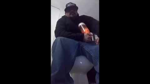 uudiugmbpbqg online show from April 26, 2026, 7:33 pm