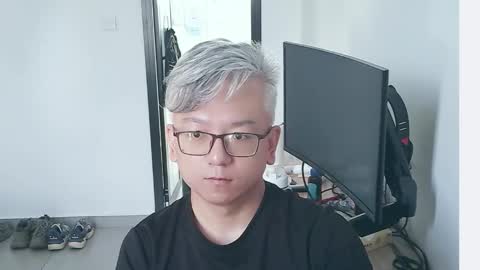 uuuffuu online show from September 11, 2025, 1:28 am