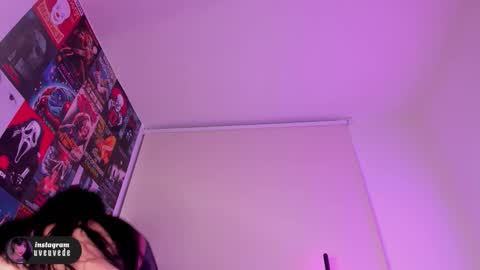 Val help me get 100 thumbs up 3 online show from October 4, 2025, 2:31 am