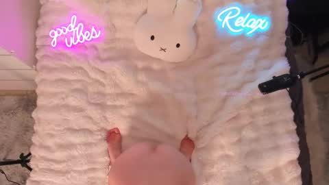 Snapshot of uwuxo chatting on January 29, 2025, 9:23 am Romy online show from January 29, 2025, 9:23 am